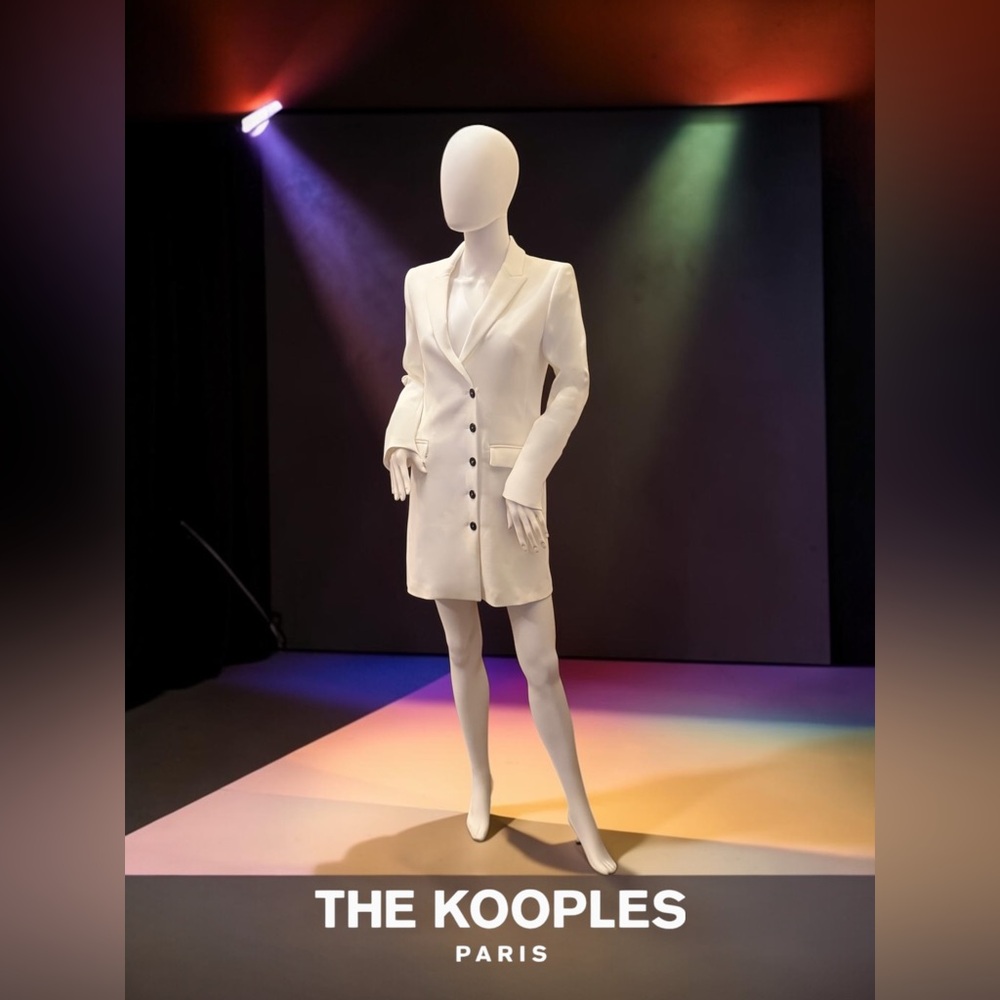 The Kooples Size Small SLIT ZOOM White Tailored Blazer Dress NWT!